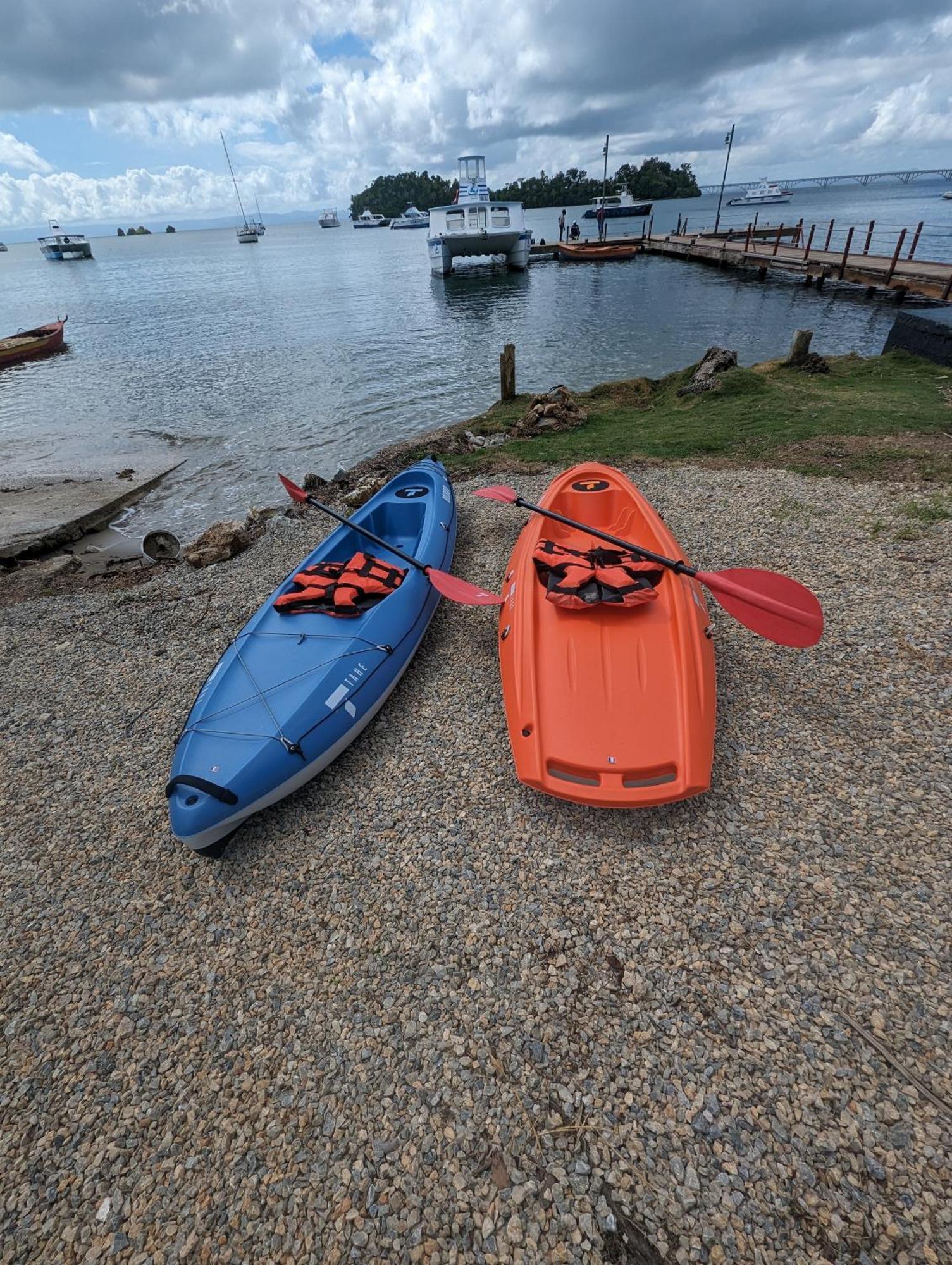 Hacienda Samana Bay Hotel Exterior foto Pelican Kayaks